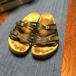 Sz 40 Birkenstocks